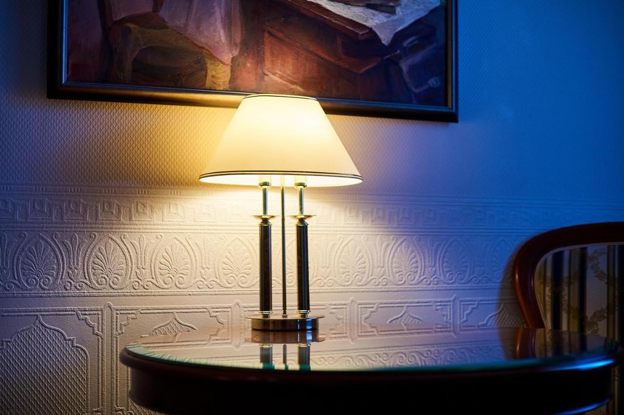 Art Hotel Academy Dnipro Bagian luar foto