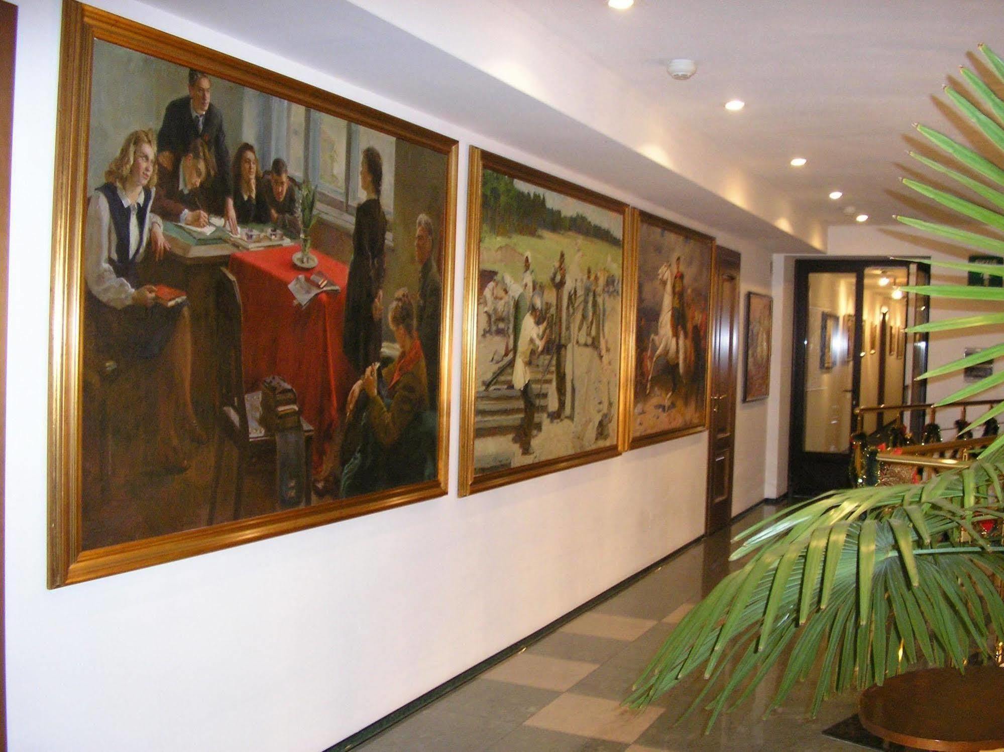 Art Hotel Academy Dnipro Bagian luar foto